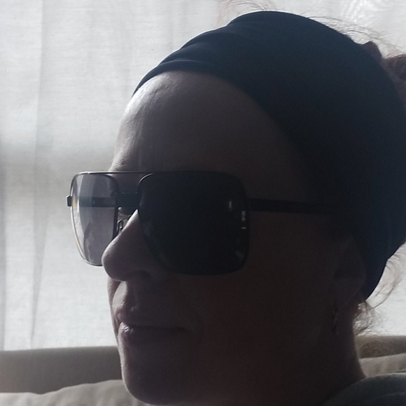 Chloe Aviator Sunglasses  😎 - Picture 4 of 4